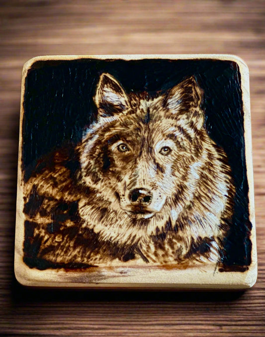 4x4 Wolf Pyrography Art – Hand-Burned Mini Woodburning for Rustic & Wildlife Décor
